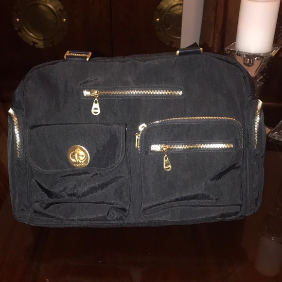 Baggallini Handbags - Baggallini Laptop Bag